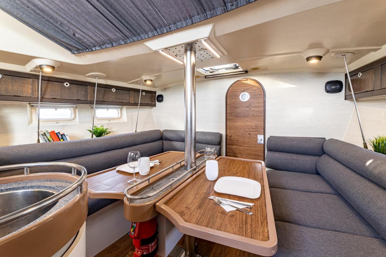 Relaxing Stay On A 38Ft Sail Yacht Arrecife (Lanzarote) Exterior photo